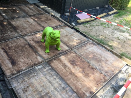 Aanleg terras hardhouten.